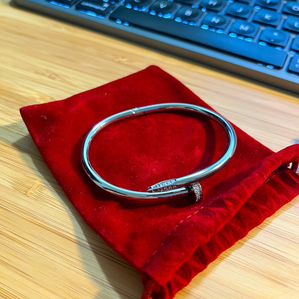Silver bracelet